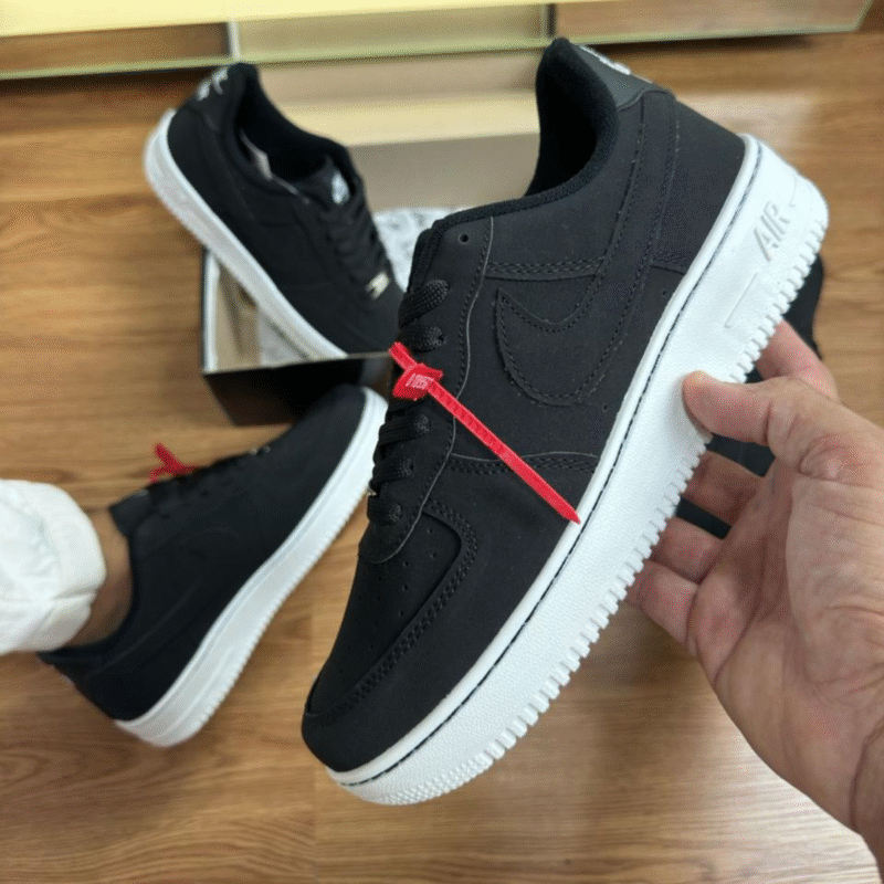Tênis Nike AIR Force - Branco e Preto FJ4146-104 - Imagem 14