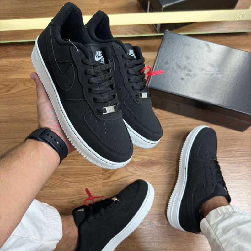 Tênis Nike AIR Force - Branco e Preto FJ4146-104 - Imagem 12