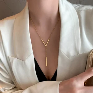 Colar- Gargantilha banhada a  Ouro 18k